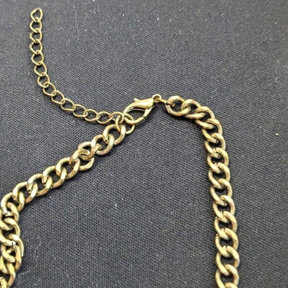 Multi Stone Chrystal and Gold Necklace - Picture 4 of 4